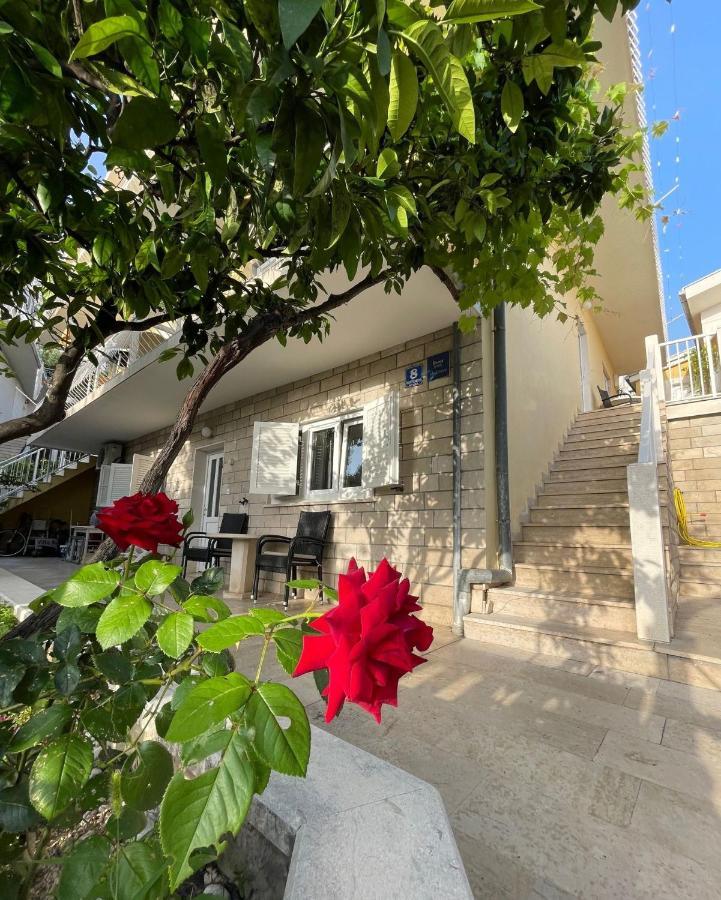 Villa Ruza 30M From The Beach Baška Voda Eksteriør bilde
