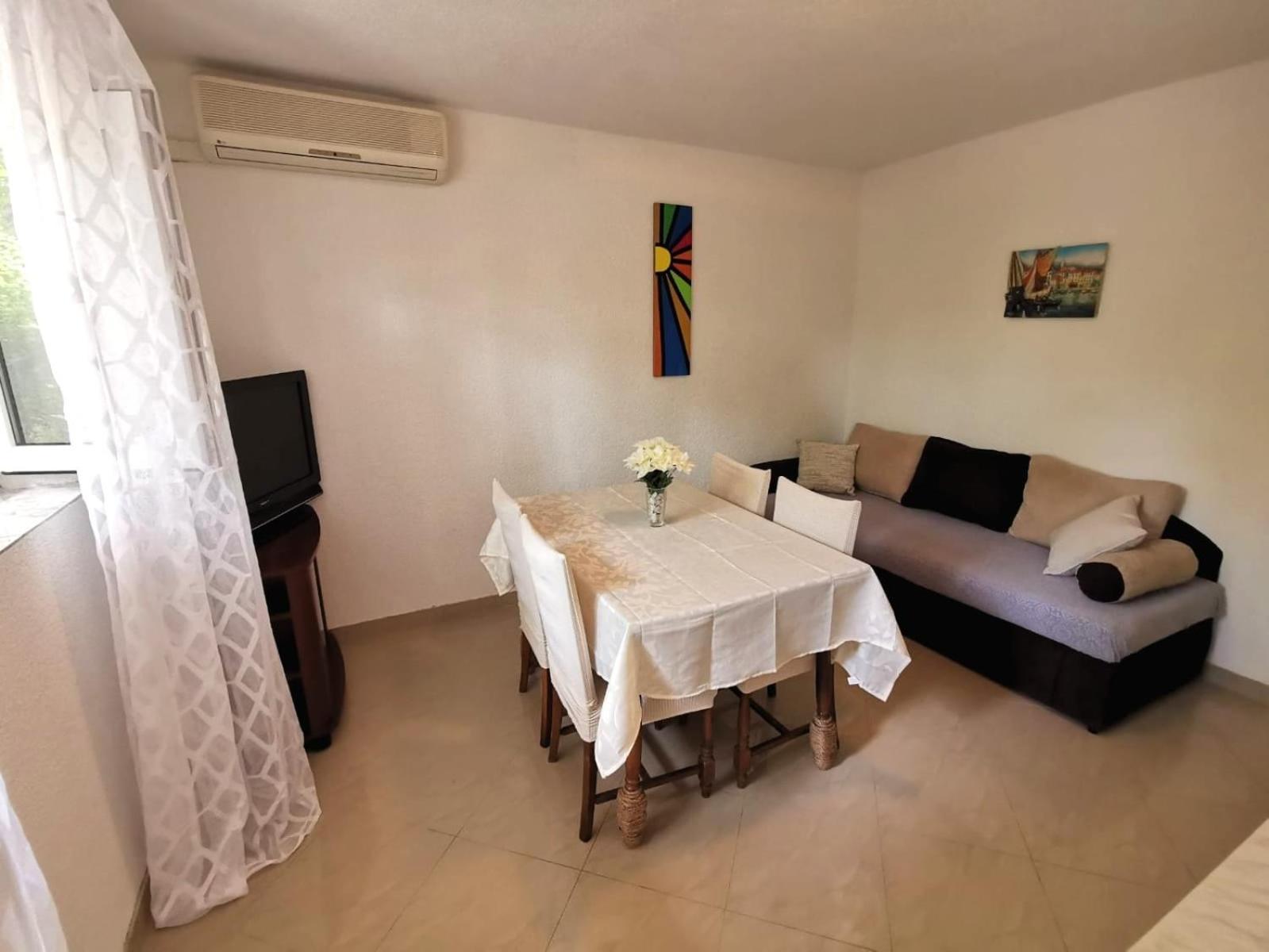 Villa Ruza 30M From The Beach Baška Voda Rom bilde